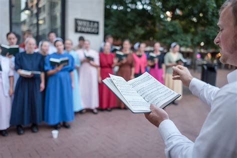 do amish listen to music? The Amish community has a rich tapestry of beliefs and practices that often set them apart from the mainstream culture. While they largely avoid many modern conveniences, their engagement with music is a fascinating topic that warrants exploration.